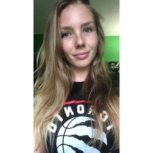 Meet your Posher, Kira